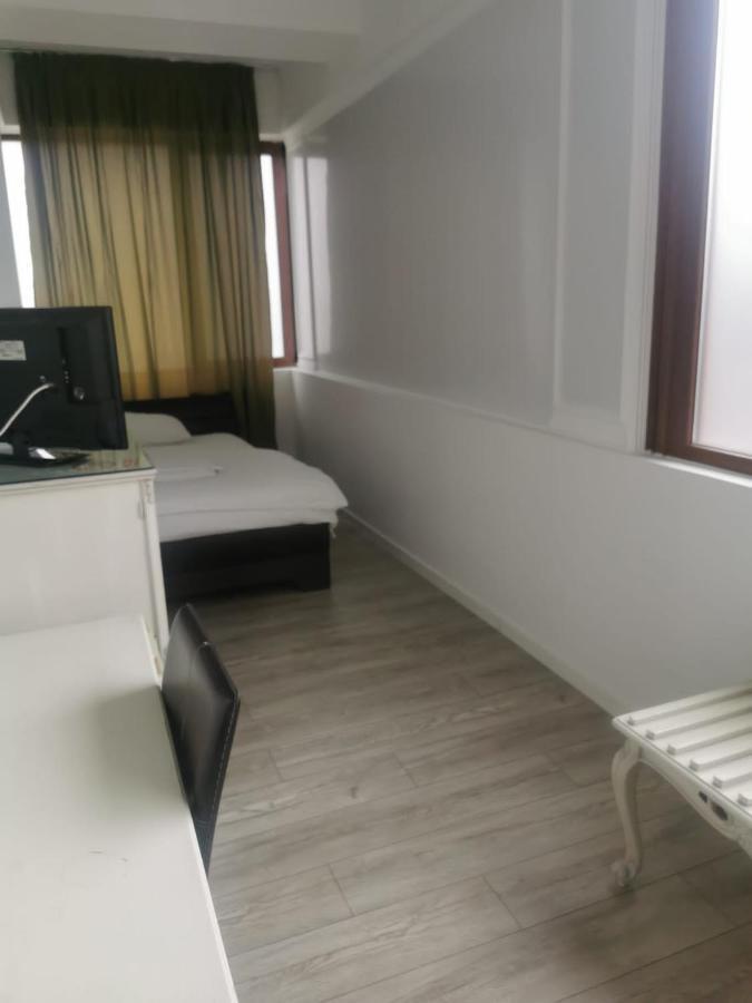 Nevis Fundeni Hotel Bucureşti Exterior foto